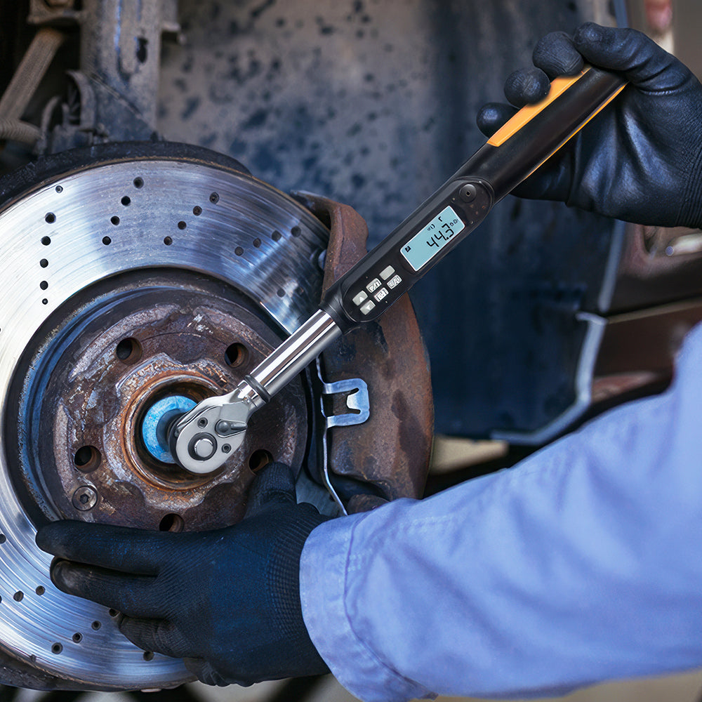 3/8" Digital Torque Wrench Set 2.2–44.3 ft-lbs with LED & Buzzer