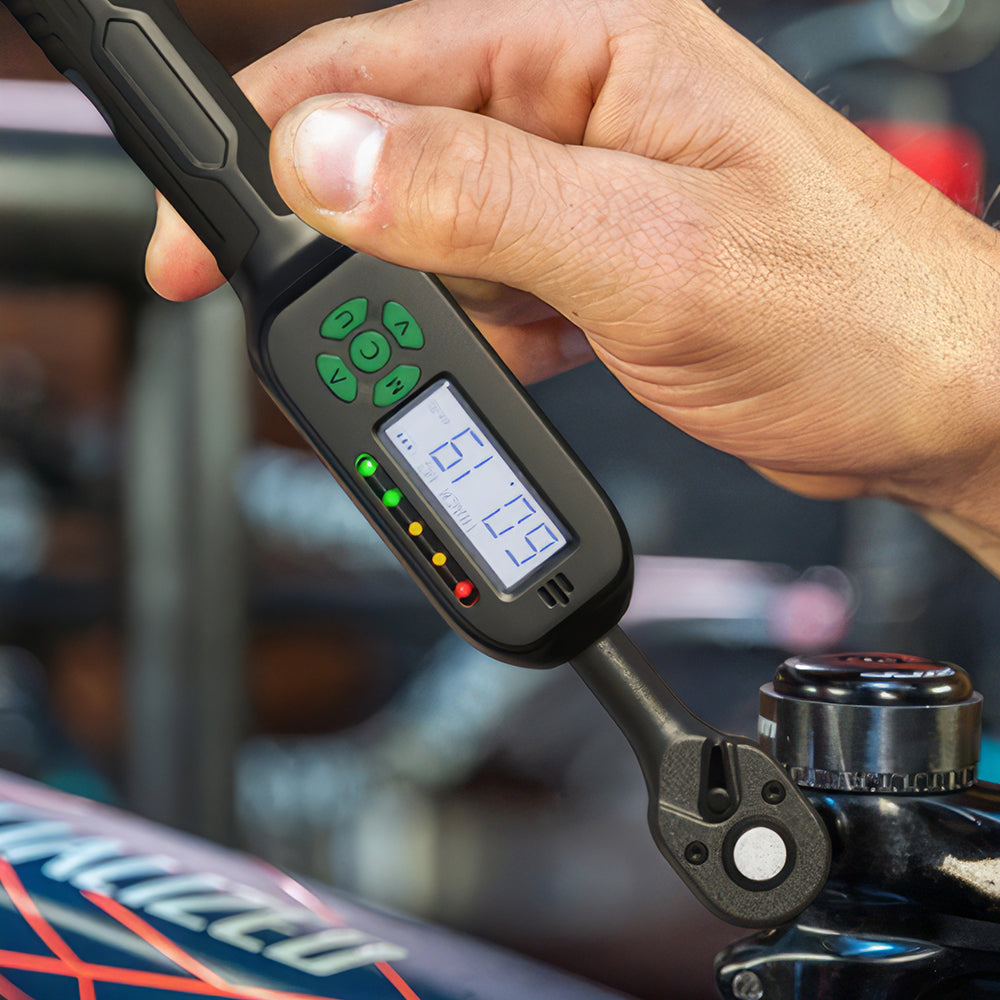 3/8" Digital Torque Wrench 5-99.5 ft-lbs ±2% Accuracy with LCD & Buzzer
